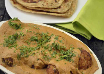 NAWABI MATAR KABAB KOFTA