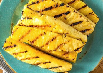 PINEAPPLE BARBEQUED SLICES